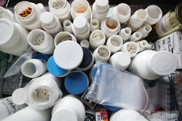 出现这4种情况，说明男人“那个”不行了，越早治疗越好