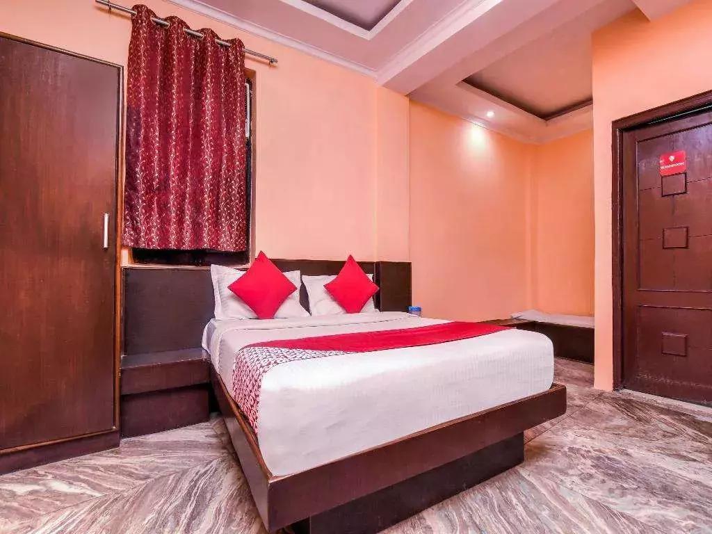 oyo酒店工资怎么那么高,什么是oyo酒店运营模式