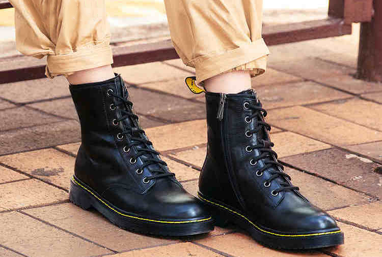 黑马丁靴怎样搭配好看,黑马丁靴应该怎么搭配