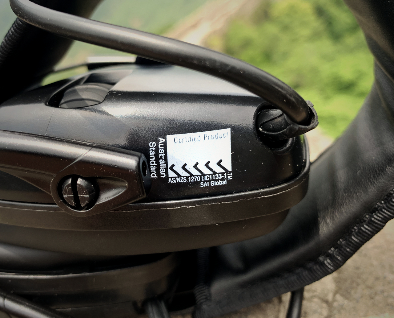 李逵李鬼，且看如何分辨真假霍华德,HowardLeight拾音降噪耳机