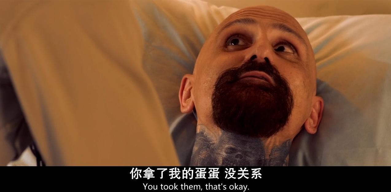 《人体蜈蚣系列》：从全彩到黑白默片重口味背后的荒诞剧情