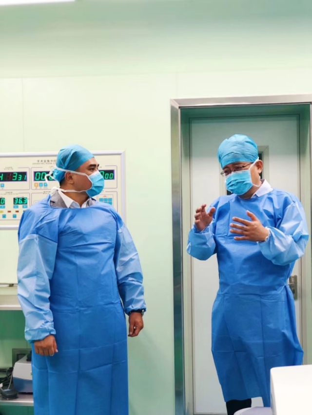 老花眼矫正手术全过程,老花眼有矫正手术可以做吗