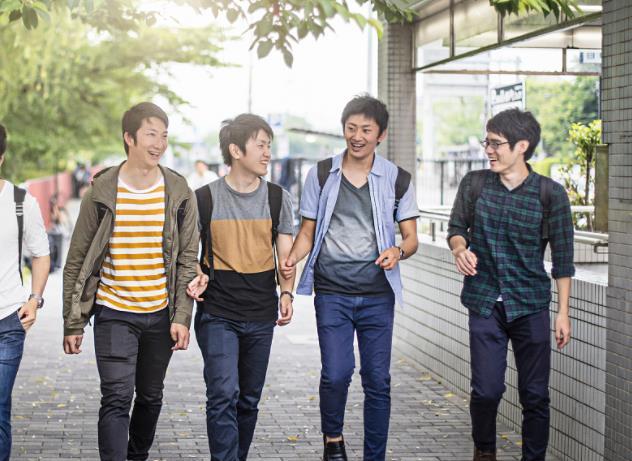 海南四所中学被称为“名校收割机”，教学实力强劲，考上都是学霸