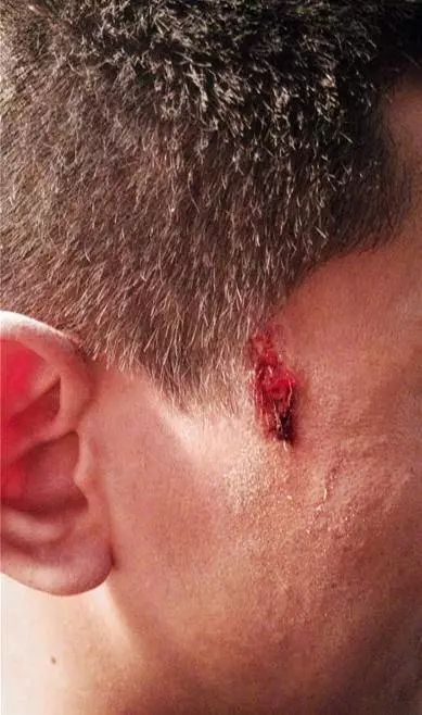 他一人一车环游五大洲，遭连环抢劫，却看见最美的风景