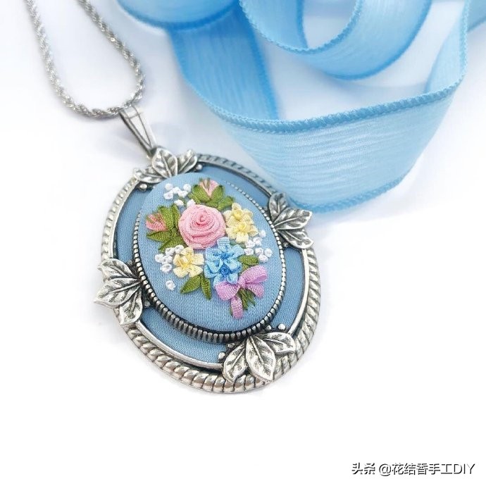 丝带绣教程简单的花,丝带绣教程用裱框吗