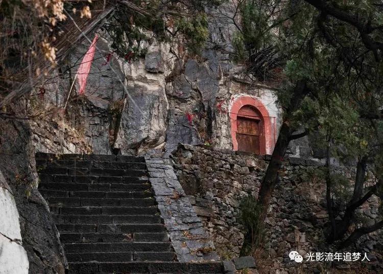 古寺灵岩寺,济南千年古寺灵岩寺