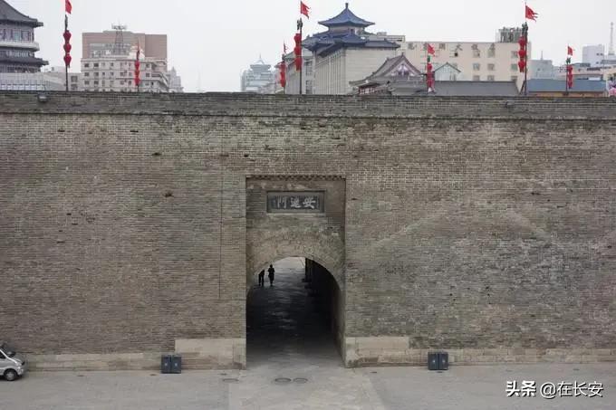 长安城墙永宁门,长安城朱雀门