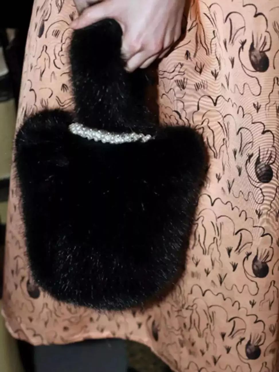 那些便宜却不输大牌的小众包,买过很多奢侈品包包