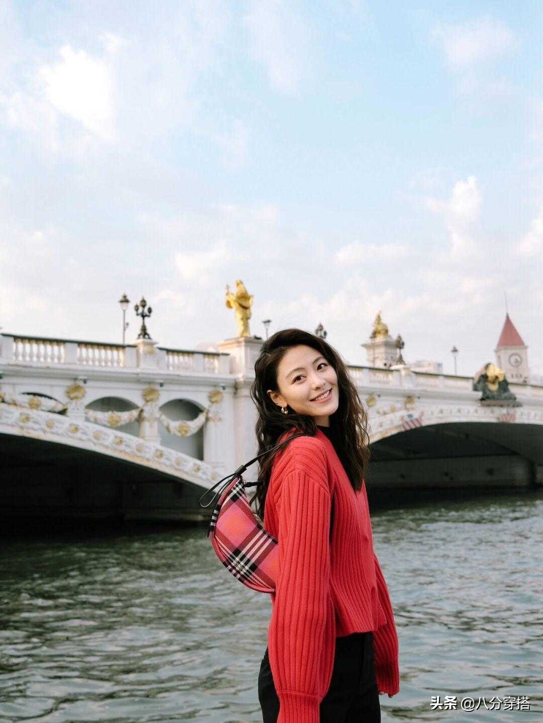 显白气质又柔软渐变慵懒风毛衣,女士简约风穿搭技巧白色毛衣搭配