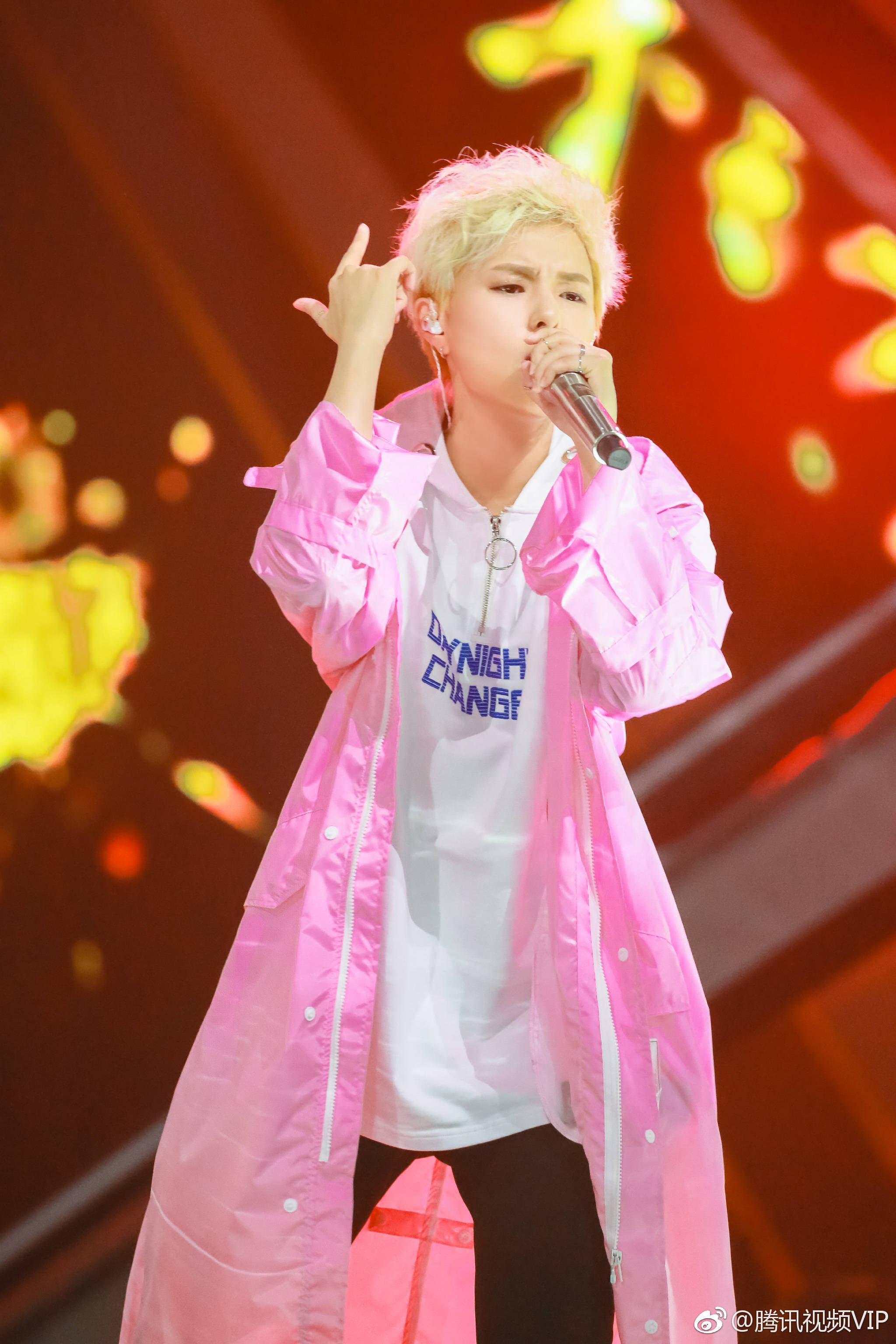 sunnee杨芸晴被路人说好帅,sunnee杨芸晴路人视觉