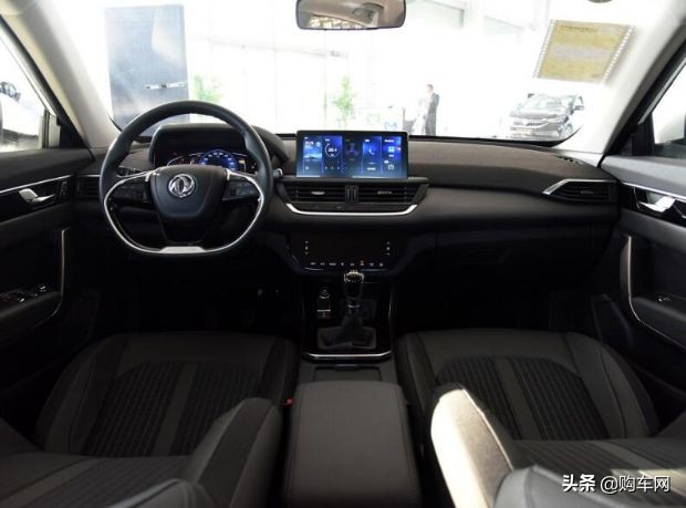 帝豪新款自动挡最便宜的车,吉利帝豪7-8万suv七座自动挡