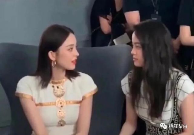 小眼睛厚嘴唇塌鼻梁的女明星,大眼小脸女明星