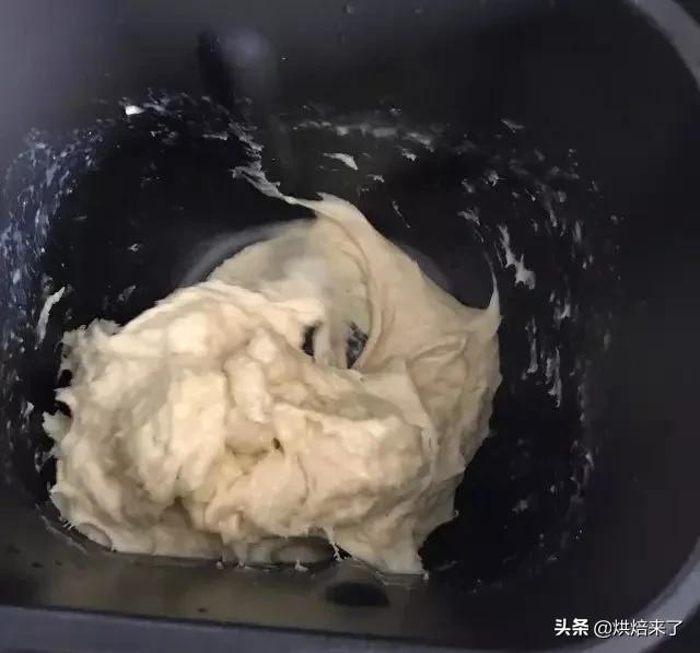 在家就能做松软的北海道牛奶吐司,北海道吐司奶香浓郁柔软拉丝