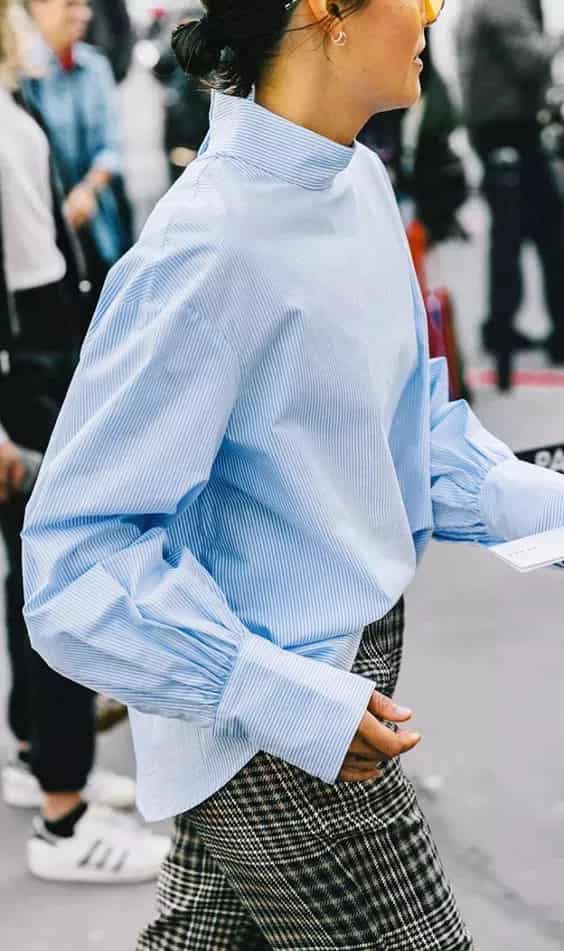 塞衣角最好看的方法,塞衣角塞法教程