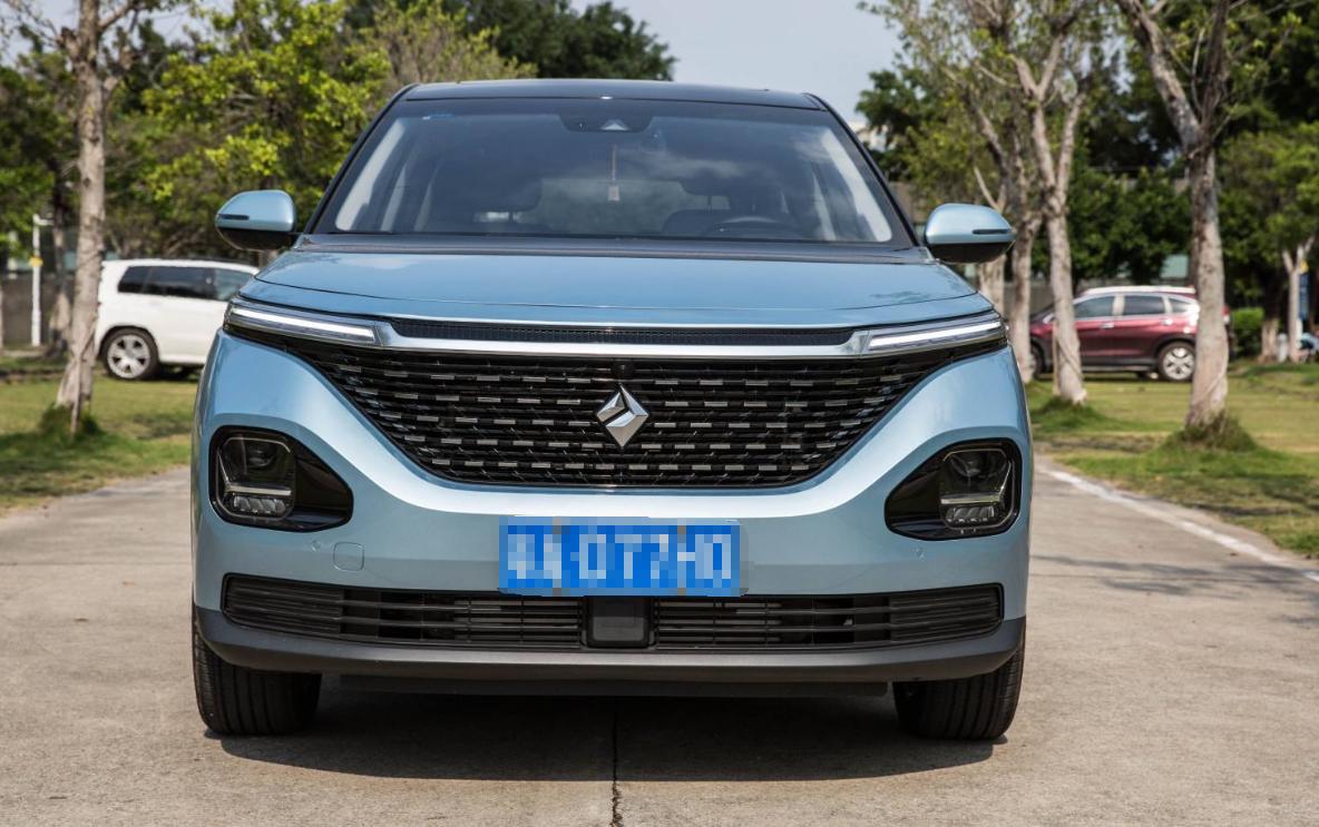 车用魔术车,10万块左右有魔术座椅的车