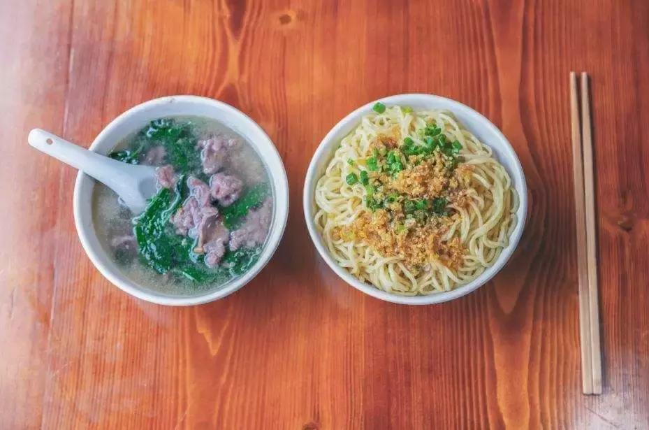 龙岗区甘坑客家小镇,甘坑客家小镇手撕鸡