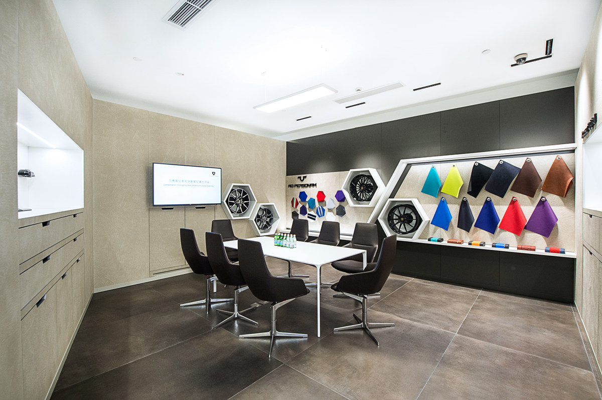 你膨胀了吗,兰博基尼全新展厅正式开业