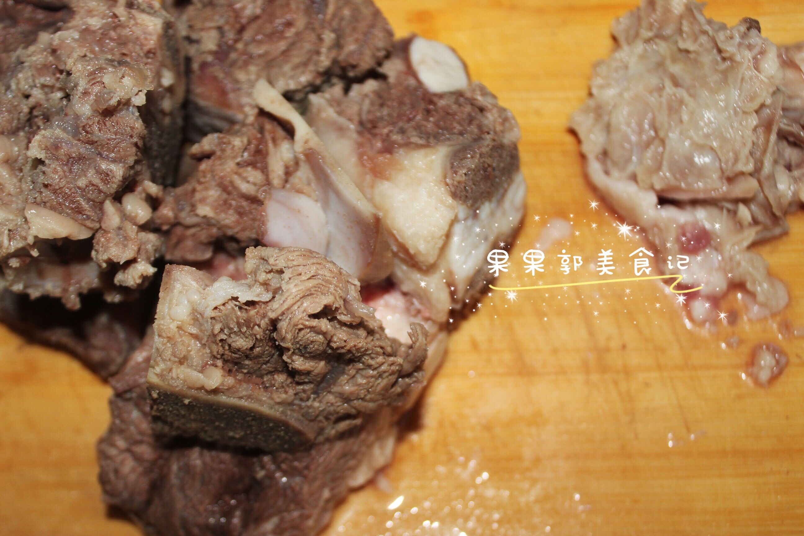 为什么牛骨汤有怪味,如何让牛骨汤的味道更醇厚