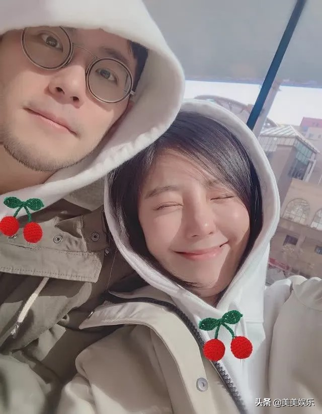 凭烂片赢来名气？官宣恋情秀恩爱，对方是个富二代？