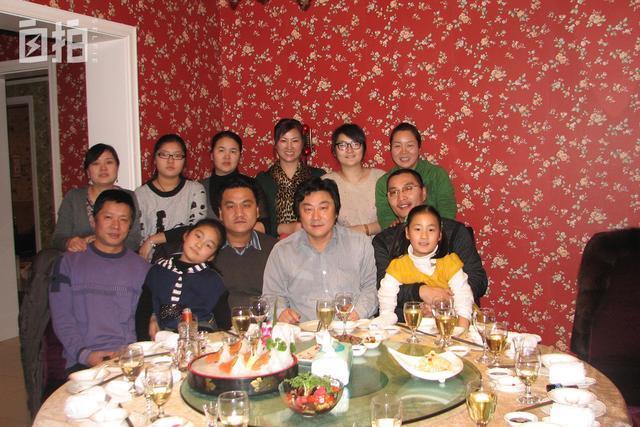 我*疆新**石油工人，经商15年，曾是第一批万元户也曾被好友告上法院