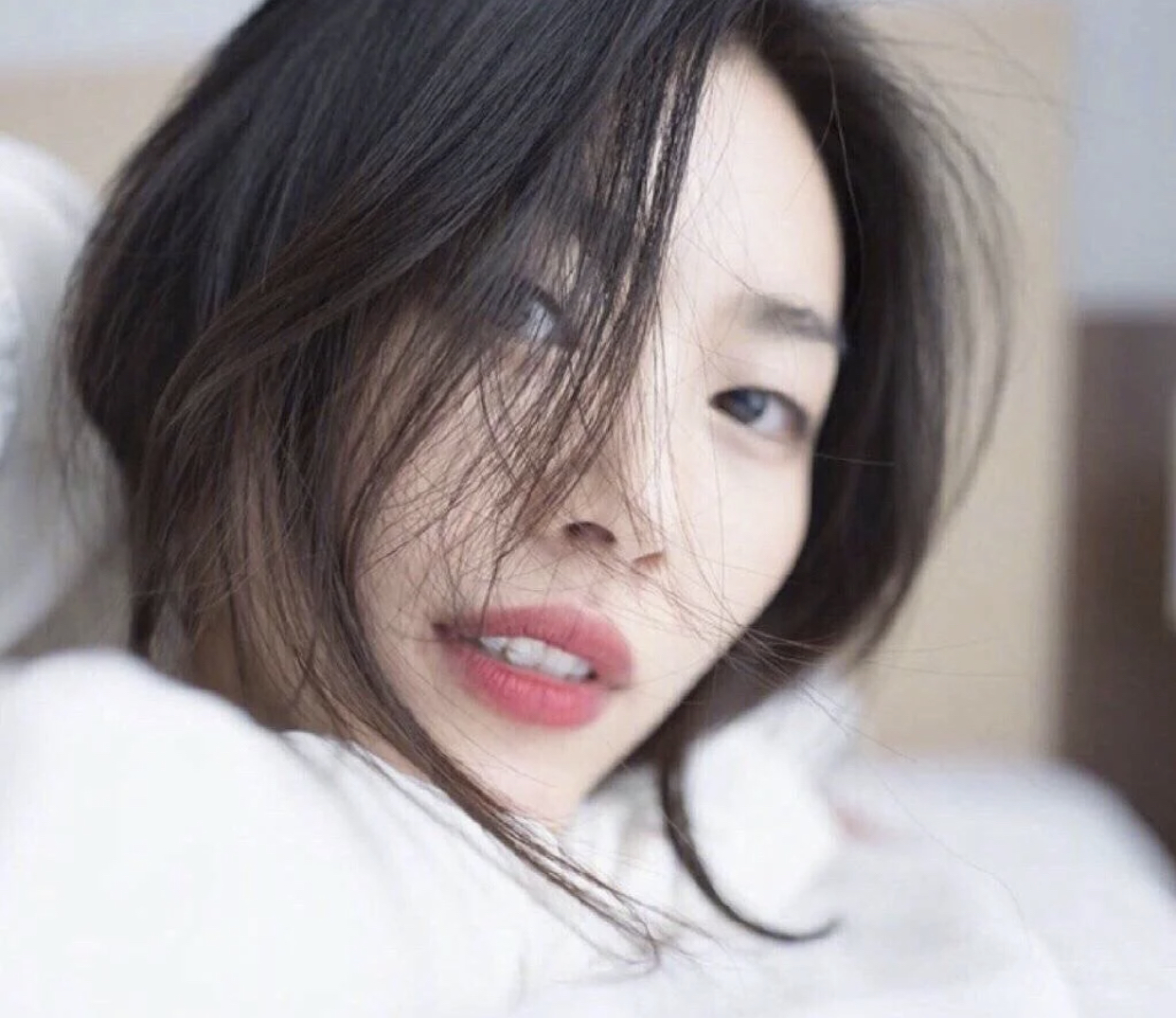 低调又不失气质的豆沙色,这四种颜色超级显白