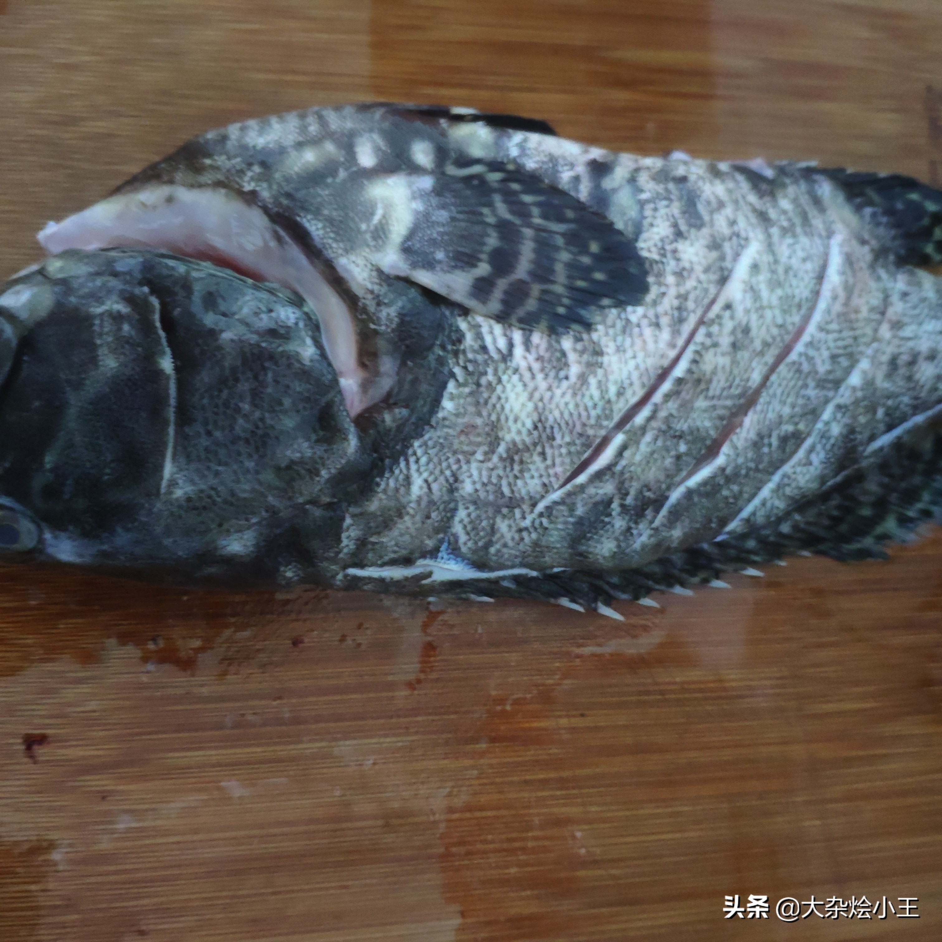 石斑鱼清蒸出来又老又柴,石斑鱼最好多大适合清蒸