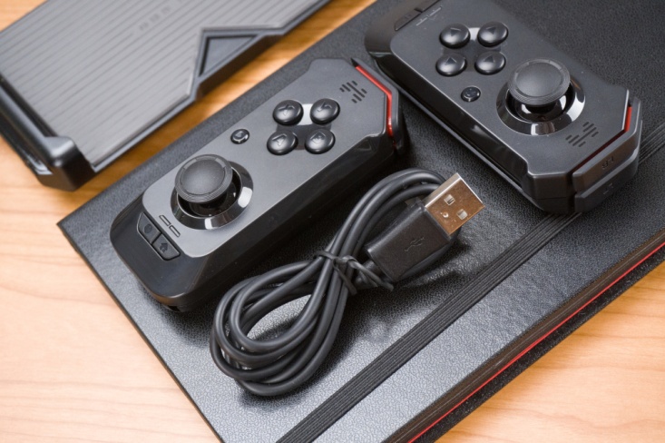 北通h2手柄和rog对比,小鸡x2手柄和北通h2哪个好