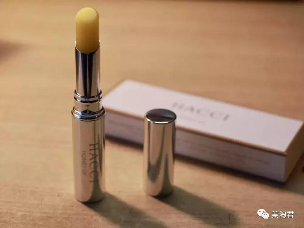 冬天天气干燥推荐什么唇膏,天气干燥多涂润唇膏