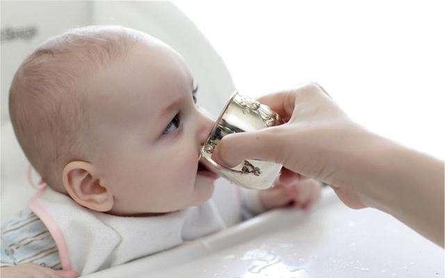 宝宝肠胀气危害,怎样可以缓解宝宝肠胀气