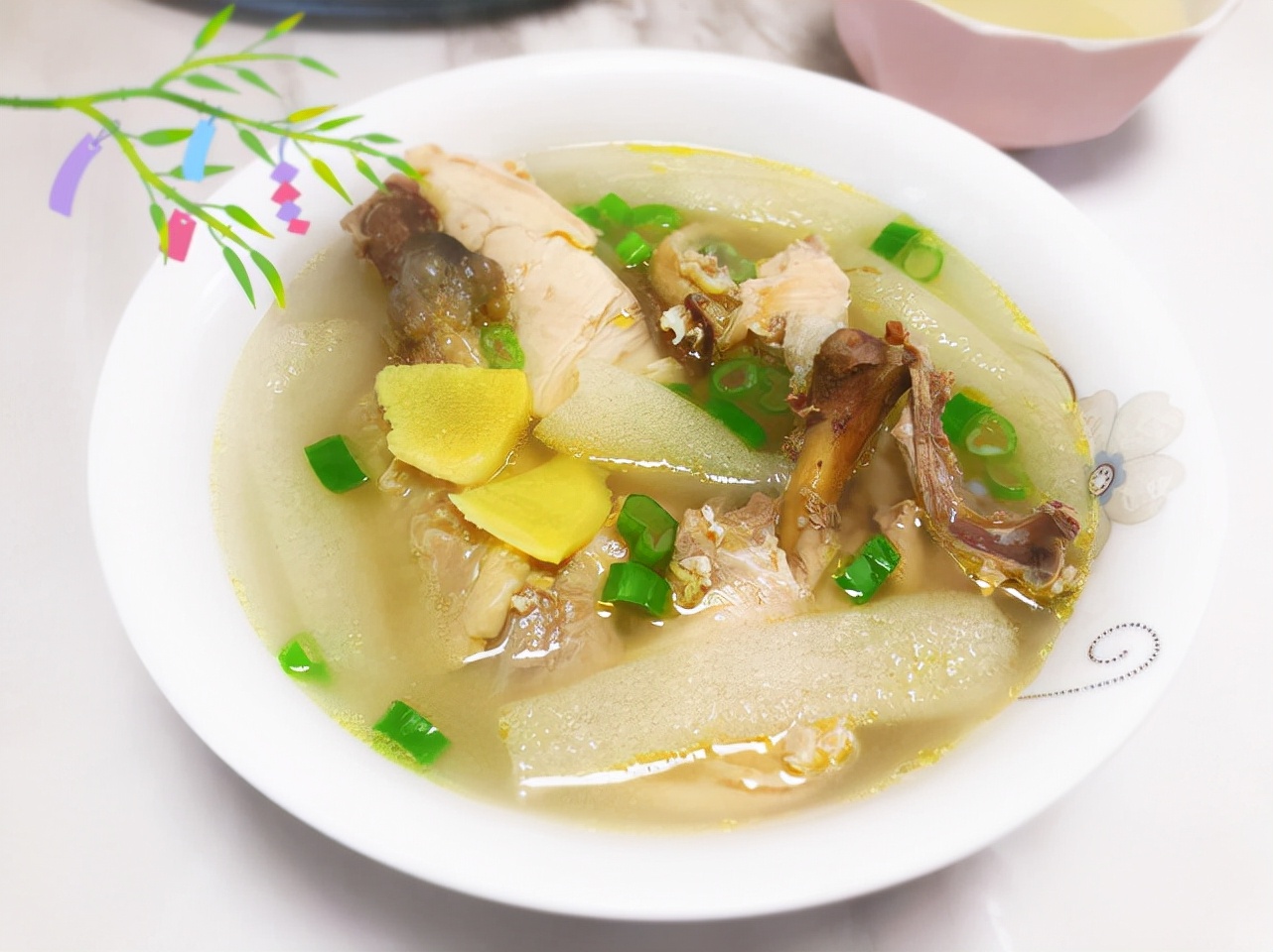 适合天冷喝的汤暖身又营养特好做,冬天多喝这汤鲜美又营养