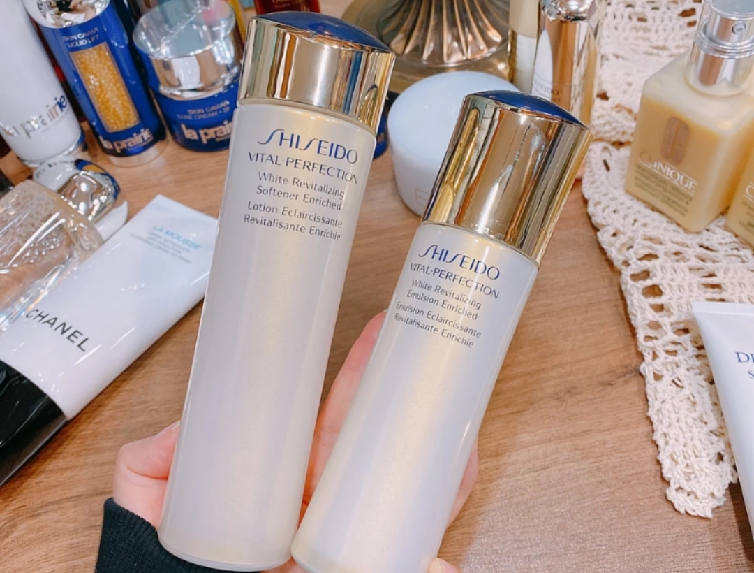 日系和韩系护肤品比较,日系护肤品推荐40岁