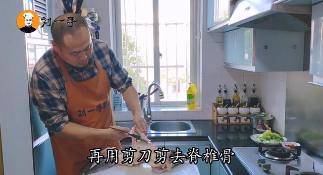 鳗鱼怎样做好吃视频教程,鳗鱼怎么做好吃简单做法