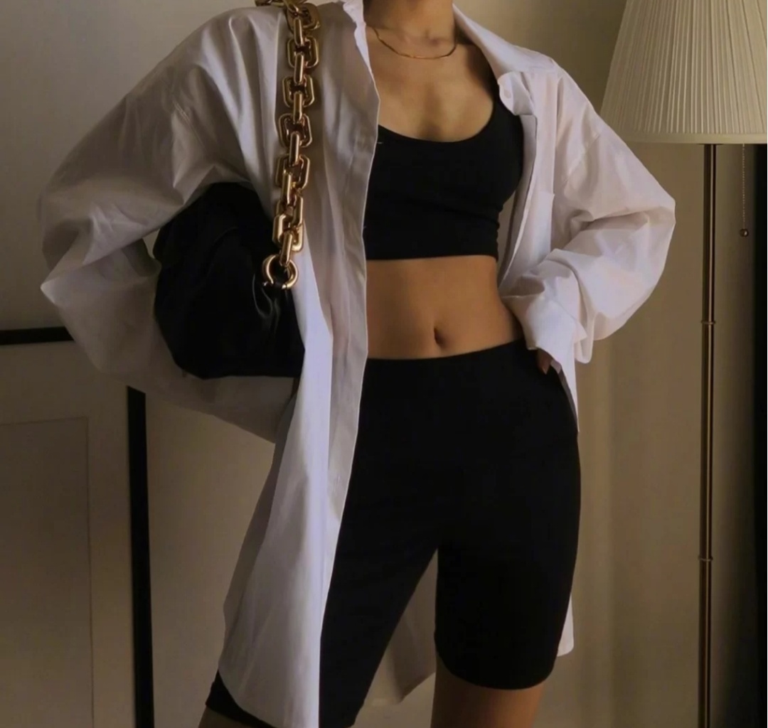 男生穿潮流衬衫搭什么裤子,夏季男友风衬衫搭配