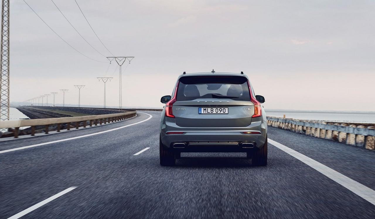 沃尔沃xc90对比大众途锐越野测试,suv沃尔沃90