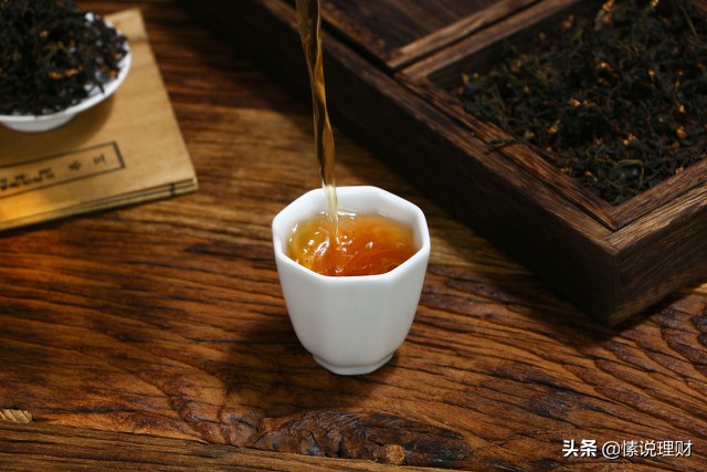 人生静默淡然随遇而安,保持一份淡然随遇而安