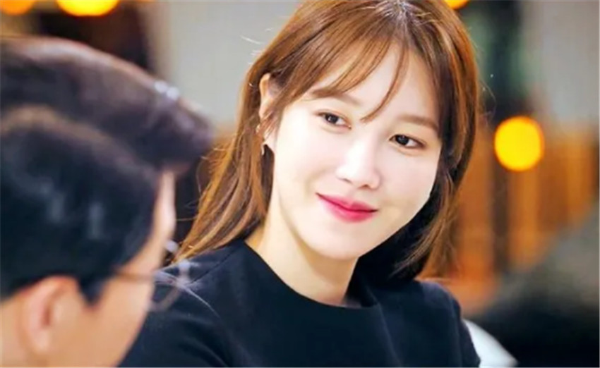 让林品如自愧不如的《顶楼》是一部时装剧?穿HM如高定只有她了