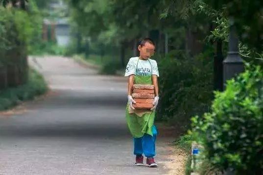 为什么我努力工作总挣不到钱,努力工作还不是因为你穷