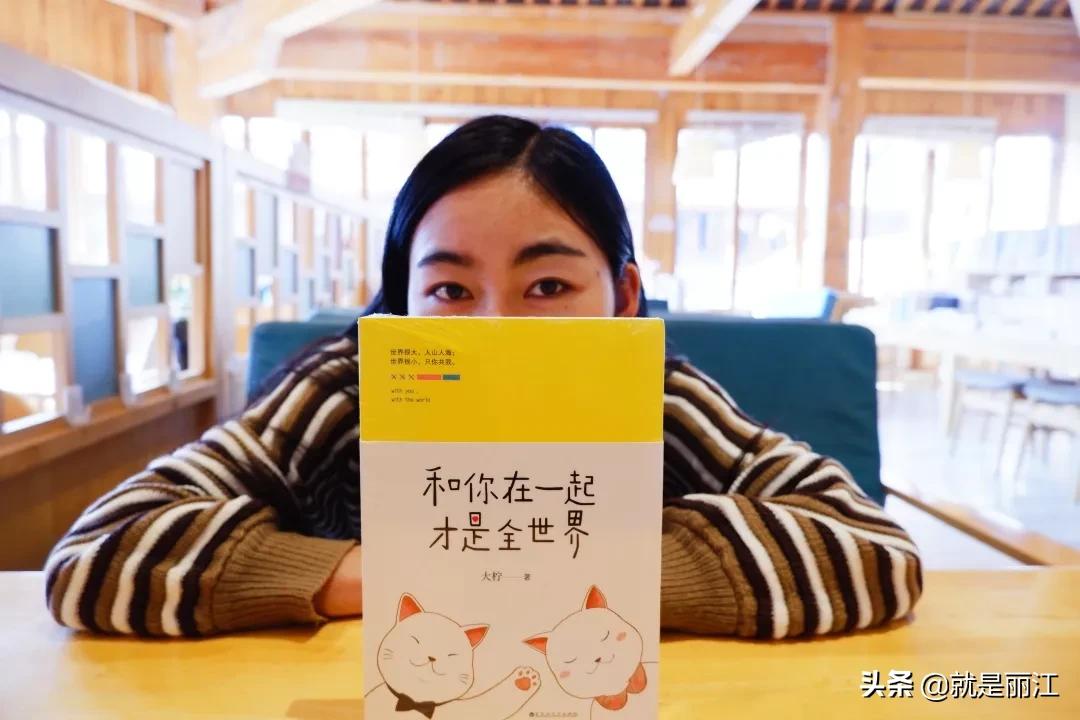 凤凰古城拍照打卡推荐,古城下午茶适合拍照的地方