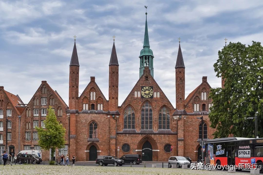 来德国北部汉萨三城,寻找不来梅的F4、汉堡最大的“船”和吕贝克的7个尖塔
