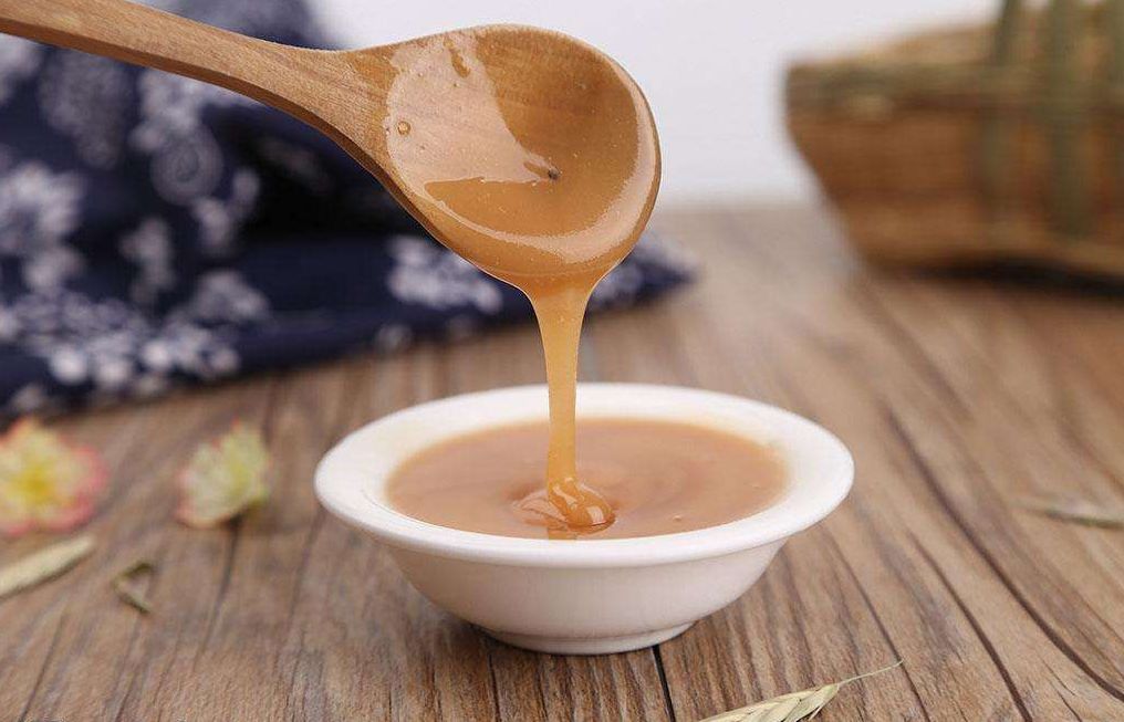 蜂蜜要怎么喝才有营养呢,蜂蜜应该怎么喝最好有营养