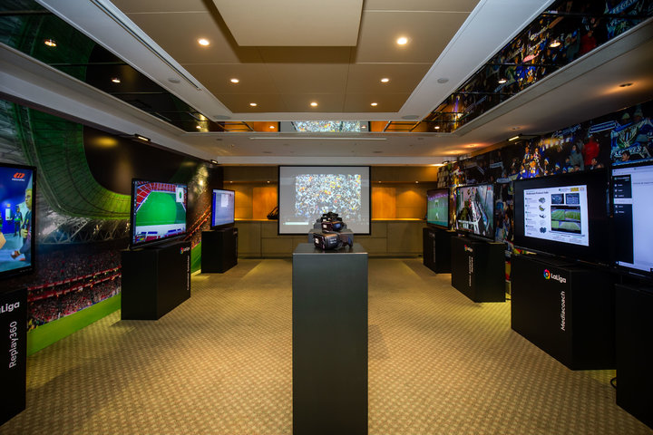 足球顶级联赛球队,顶级足球球员为什么那么贵