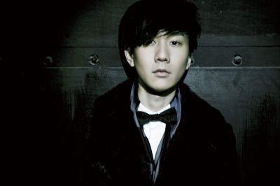 为什么林俊杰的歌上综艺没有音源,林俊杰综艺和其他人唱歌对比