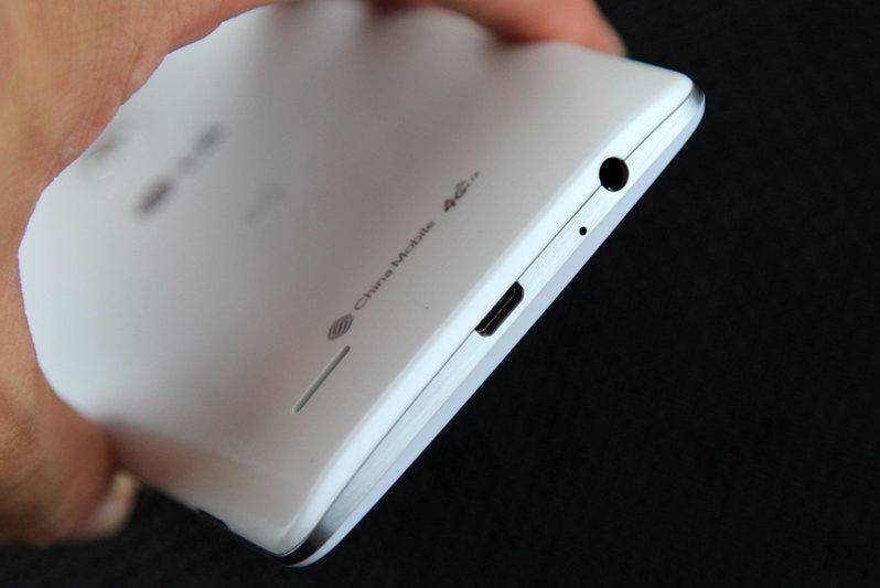 移动定制机和正常机区别,移动定制机和非定制机区别是什么