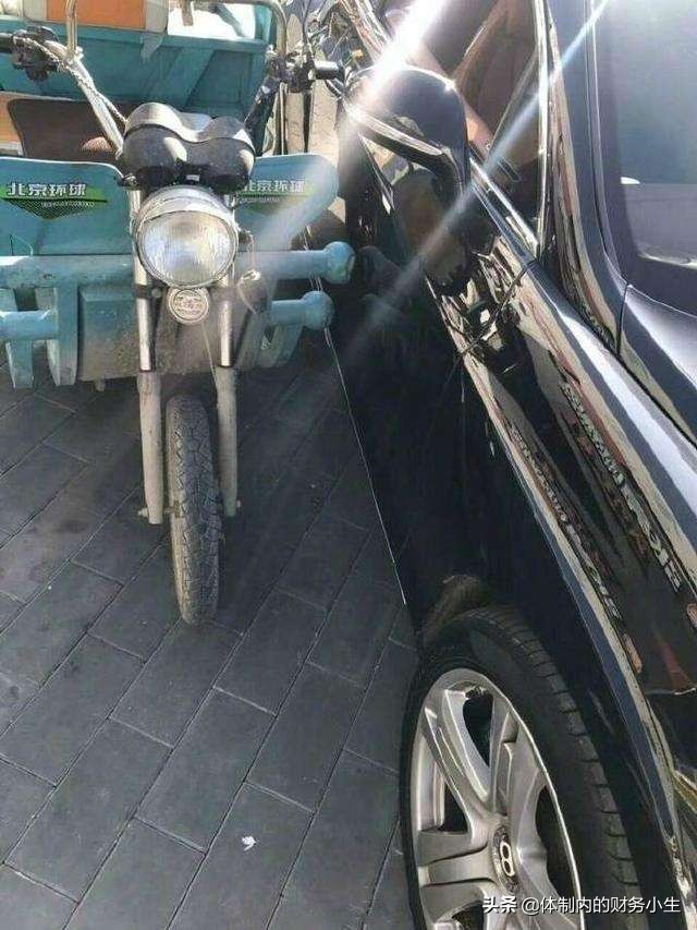 在路上开车撞到了豪车赔不起咋办,开车撞了豪车怎么办