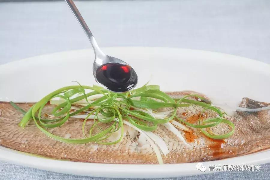 大部分人给宝宝吃的却是假货,这种鱼肉嫩无刺,益智补脑