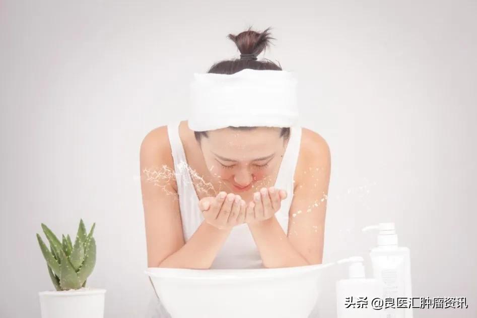 乳腺癌患者都用什么护肤品 (乳腺癌不可以用的护肤品有哪些)