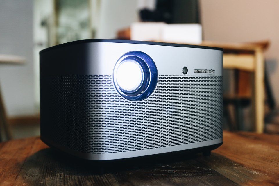 坚果j7和极米h2哪个更好,坚果j7与极米h2哪个好