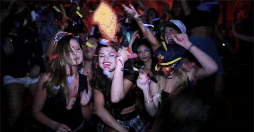 适合年轻人开的特色酒吧,目前最受欢迎的酒吧类型