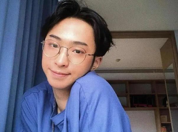 伊能静的儿子穿女装上热搜,伊能静回应儿子女装照争议