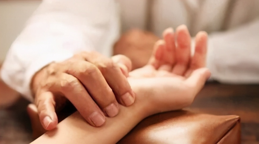 得了癌症就等于判死刑?专家:趁早明白这4点,癌症并非绝症